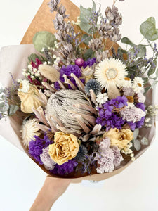 Medium Dried Floral Arrangement