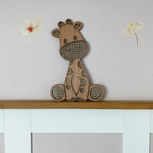 Load image into Gallery viewer, Giraffe - Rattan Decor