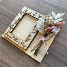 Load image into Gallery viewer, Happy Mothers Day Floral Frame